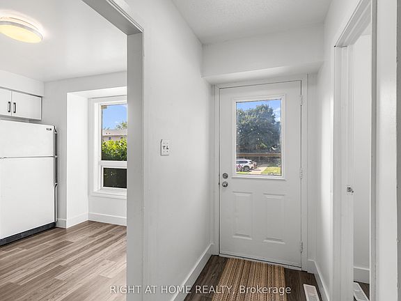 4th image of 550 2nd St #59