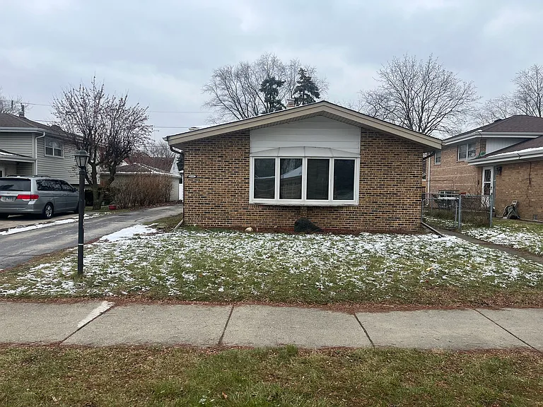 5535 Oakton St — Photo 1