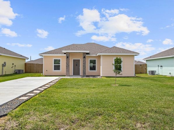422 Arroyo Ln