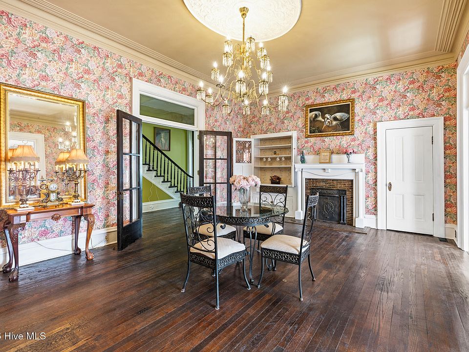 28th image of this home