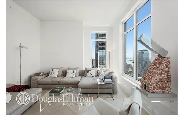 Rented by Douglas Elliman | media 25