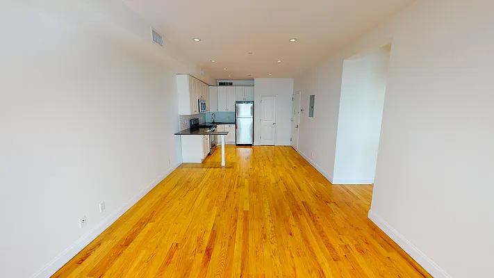 Rented by NY Space Finders Inc. | media 4
