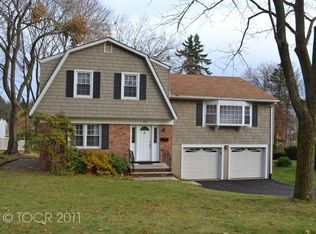 75 Sunnyside Rd, Mahwah, NJ 07430