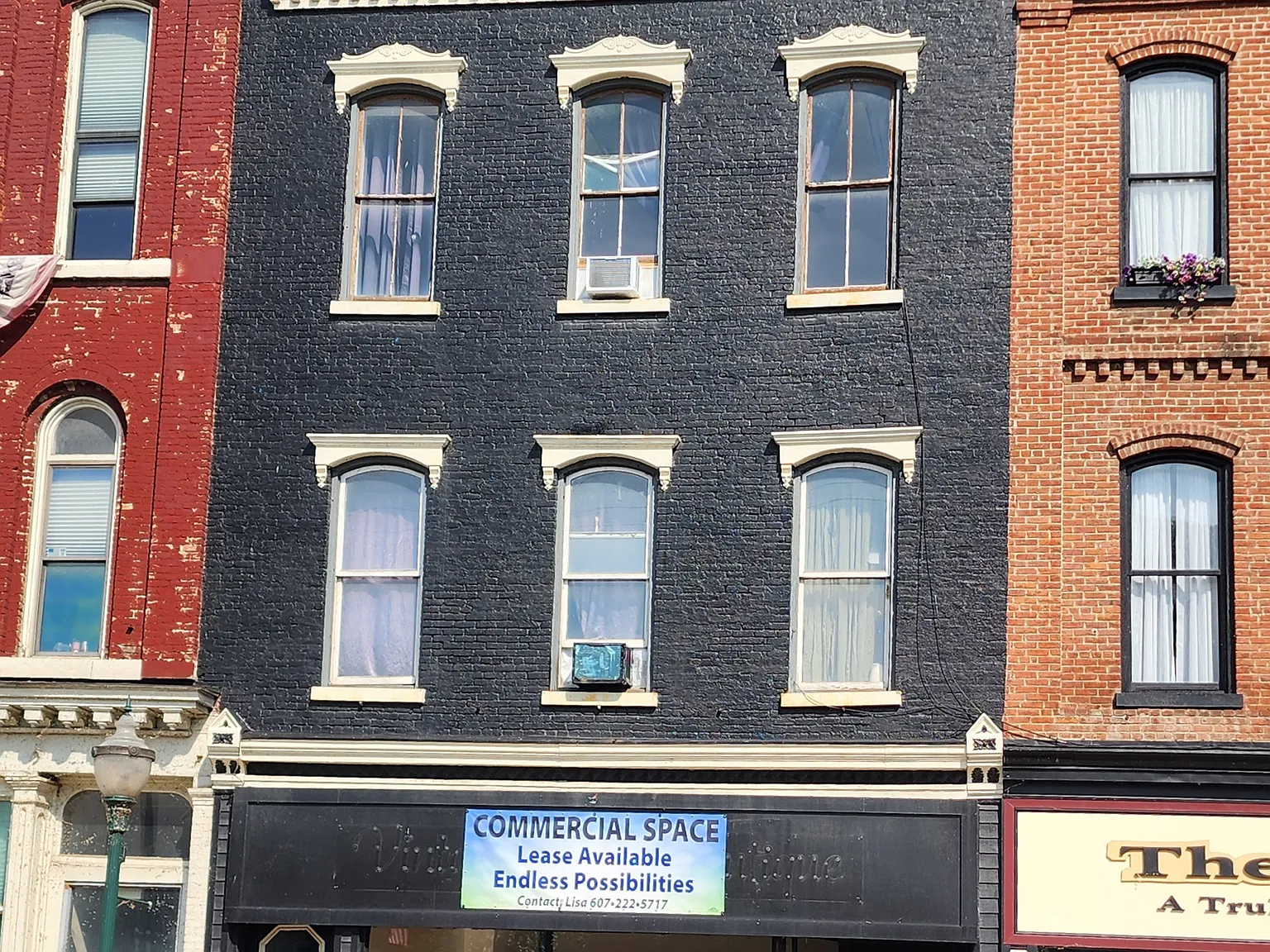 173 Front St — Photo 2