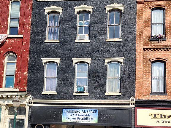 2nd image of 173 Front St #2F