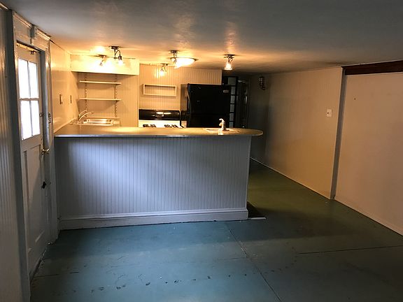 3rd image of 3622 Dumaine St #Downstairs