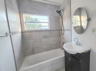 250 NE 51st St #250, Fort Lauderdale, FL 33334