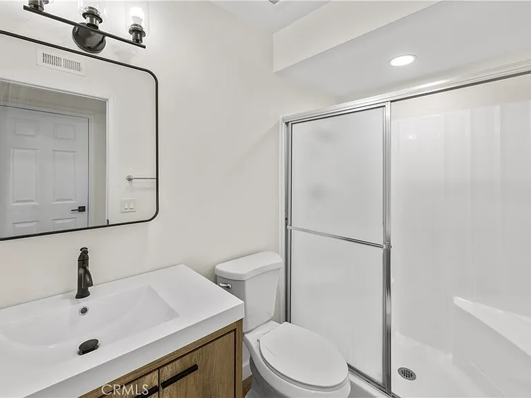 51 Golden Glen St #1 — Photo 14