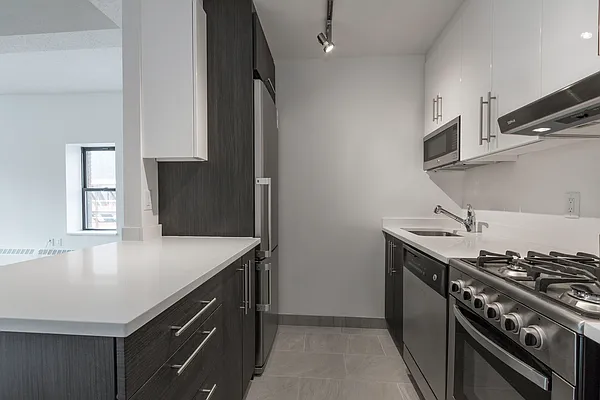 Rented by Triumph Property Group | media 12