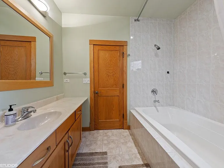 3638 N Fremont St #2 — Photo 27