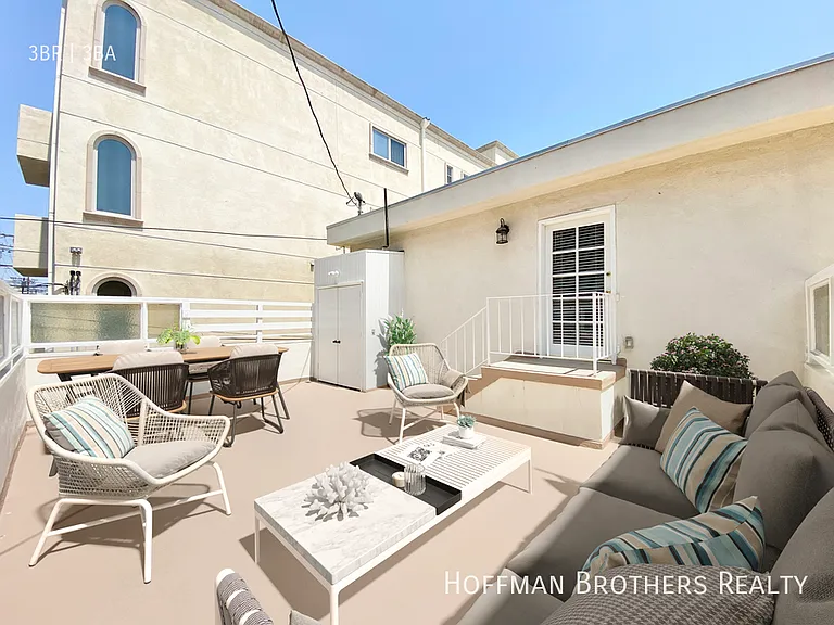 931 S Wooster St #4 — Photo 4