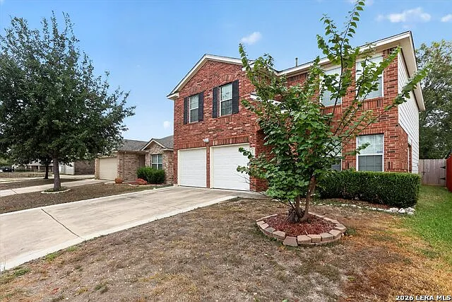 3 bed, 2.5 bath, 2436 sqft, $2,250 — Photo 4