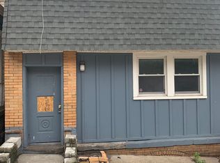 500 Stokes Ave APT 3, Braddock, PA 15104