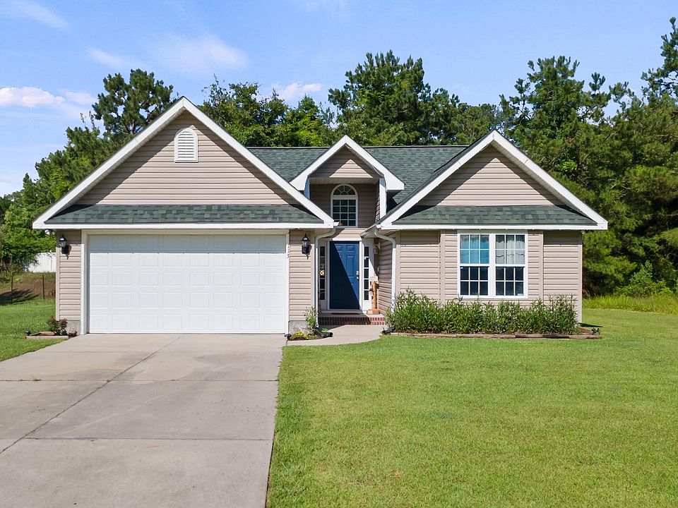 1st image of 113 Coral Crest Dr.