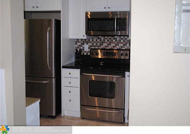 1st image of 228 City View Dr