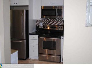 228 City View Dr, Fort Lauderdale, FL 33311