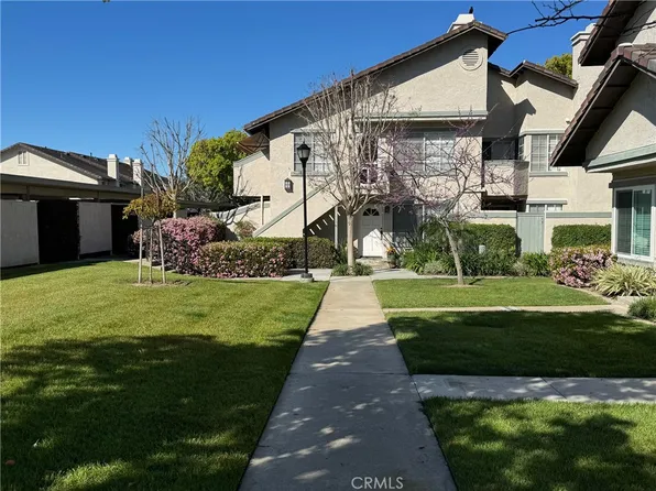 125 Oxford #30, Irvine, CA 92612