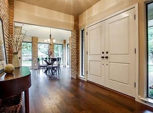 9902 Silver Creek Rd, Dallas, TX 75243