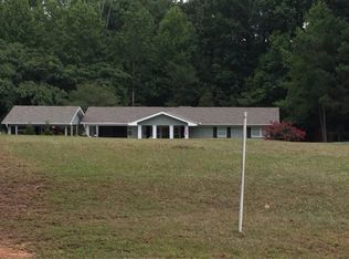 2110 Spring Ln, Sanford, NC 27330