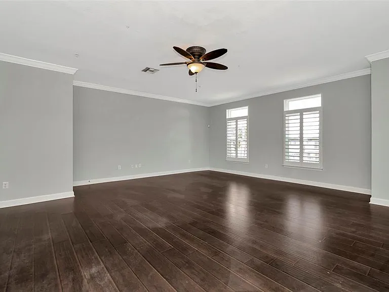 3213 Marcellus Cir — Photo 10