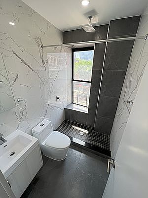 4th image of 135 E 149th St APT 6