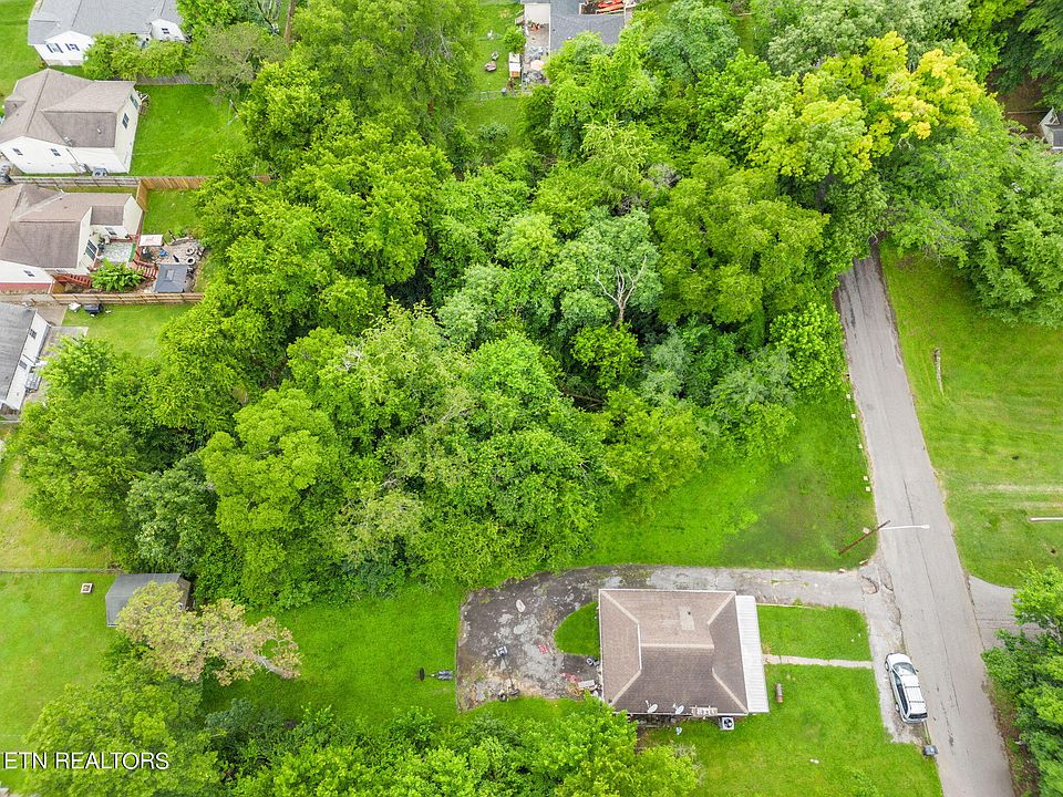 1st image of 0 Carson Ave