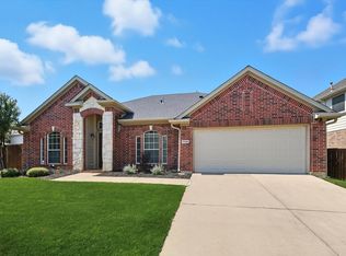 7628 Waterside Pl, Denton, TX 76210