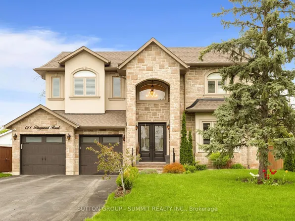 121 Ringwood Rd, Oakville, ON L6H 1K3