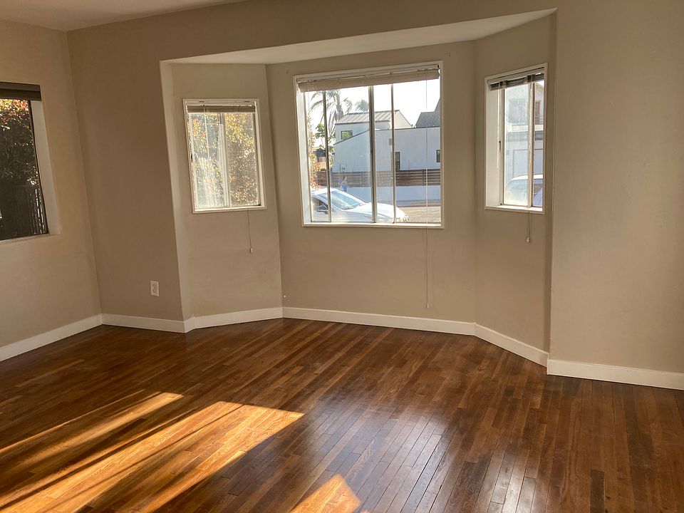 1st image of 1907 30th St