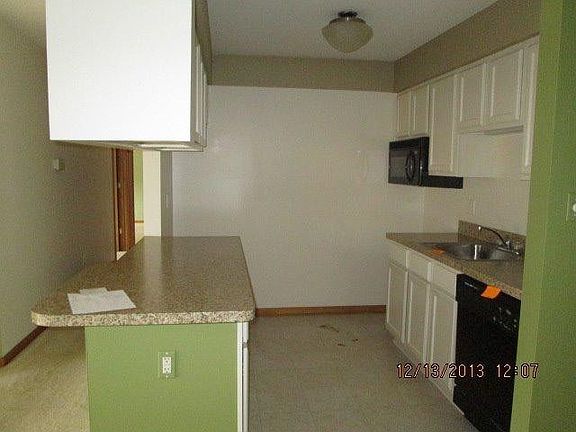 4th image of 45967 Tallgrass Ct