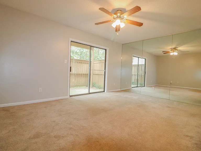 1645 Cedarview Ct #0 — Photo 14