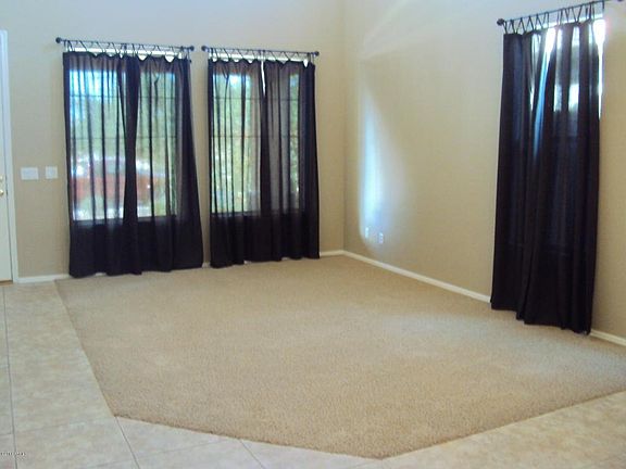 3rd image of 3533 E Meadowview Dr