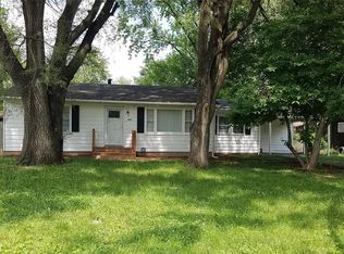 2001 Florence St, Cahokia, IL 62206