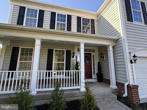 3rd image of 9407 Rim Rock Ct