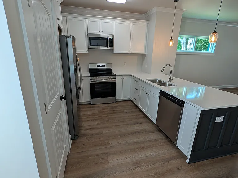 1201A James St #A — Photo 16