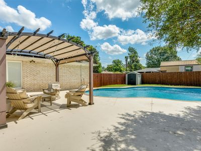 3910 Roanoke Dr, Garland, TX, 75041
