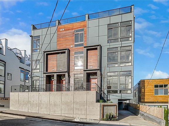 2nd image of 1010 B NE 92nd Street