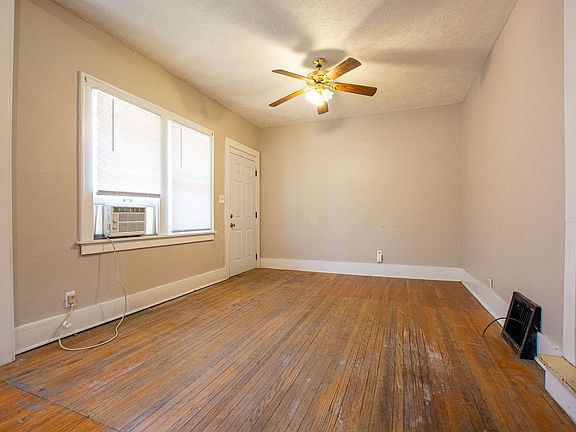 4th image of 2202 Wirt St #3104