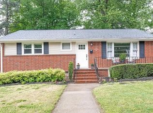 525 Mac Arthur Ave, Colonial Heights, VA 23834