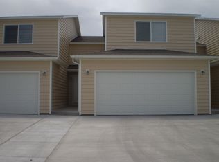5010 Rock Springs St, Cheyenne, WY 82001