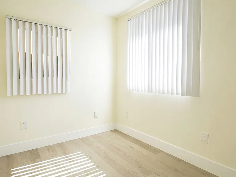 21845 Grand Terrace Rd #1 — Photo 21