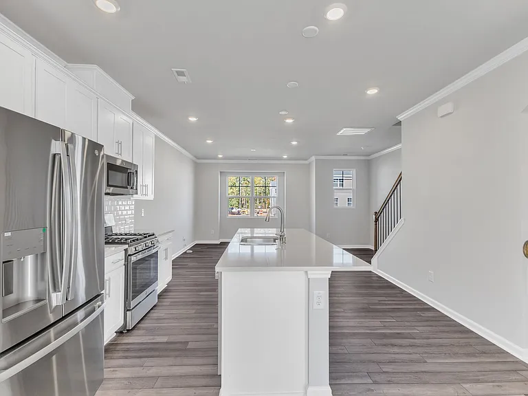 427 Carolina Springs Blvd — Photo 4