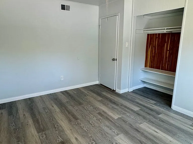 5041 Tierra Baja Way — Photo 16