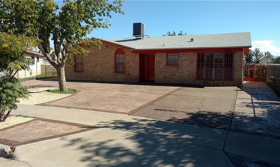 1st image of 257 Caribe Cir