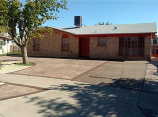 257 Caribe Cir, El Paso, TX 79927
