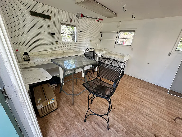 310 Azalia Dr — Photo 48