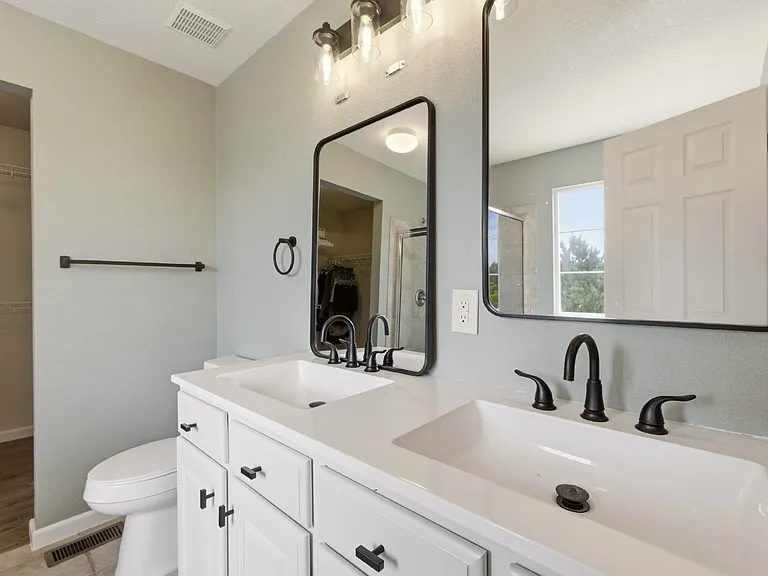 23573 E Alabama Dr — Photo 20