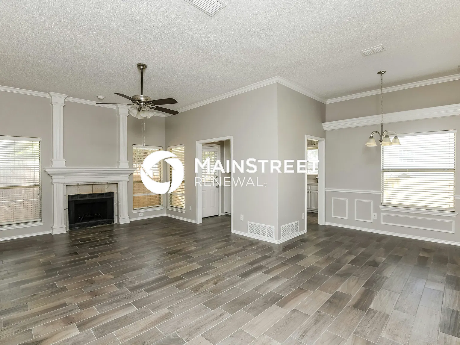 6304 Woodcreek Trail — Photo 2
