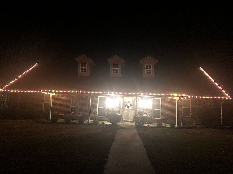 2nd image of 3008 Southern Hills Dr