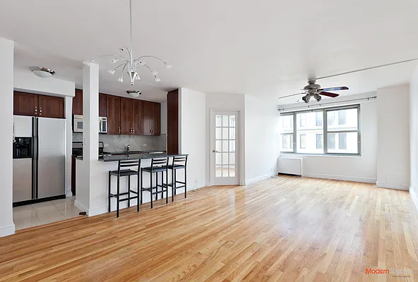 Sold by Modern Spaces | media 21